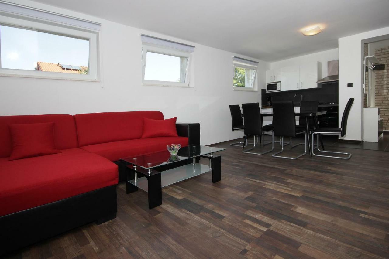 Natasa Apartament
